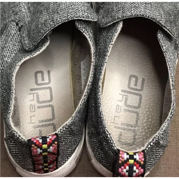 Hey Dude Peyton Women's Sneakers Grey Black Size 8 Lightweight Slip-On Shoes - Picture 11 of 15